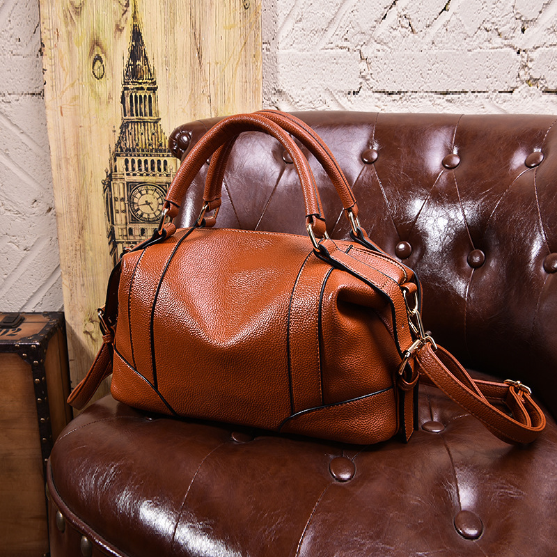 Simple And Large Leather Shoulder Bag
