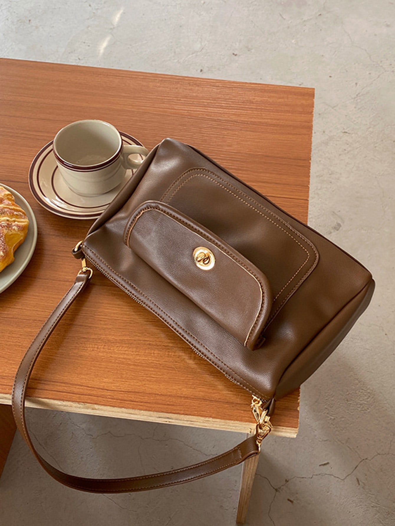 Twist Lock Flap Pocket Front Bag